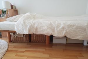 シングルサイズのベッド